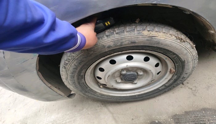 2012 Maruti Wagon R 1.0 LXI, Petrol, Manual, 27,630 km, tyre