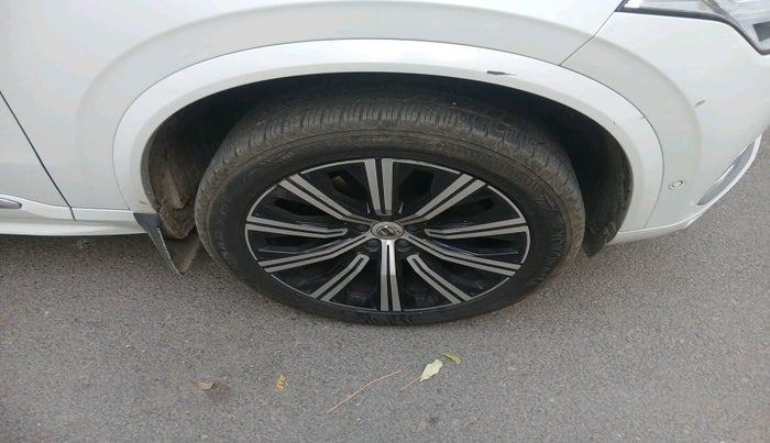 2022 Volvo XC 90 B6 INSCRIPTION, Petrol, Automatic, 50,962 km, tyre