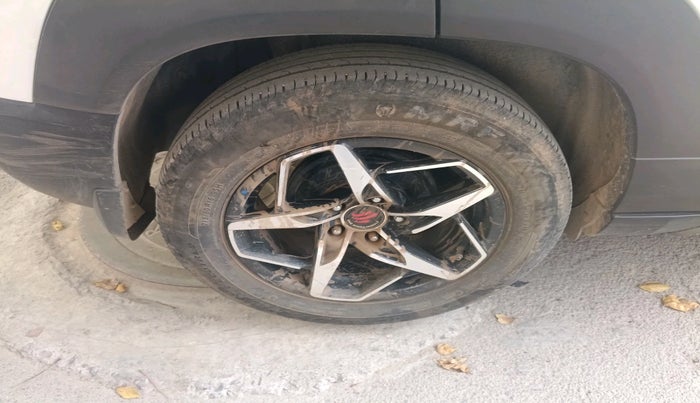 2023 Maruti BREZZA VXI, Petrol, Manual, 39,233 km, tyre