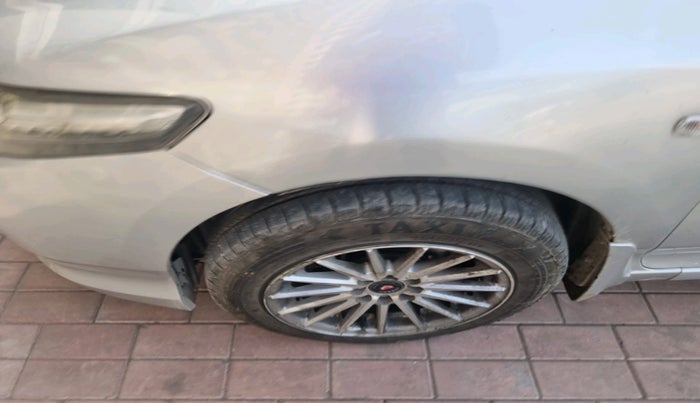 2011 Honda City 1.5L I-VTEC S AT, Petrol, Automatic, 1,25,774 km, tyre