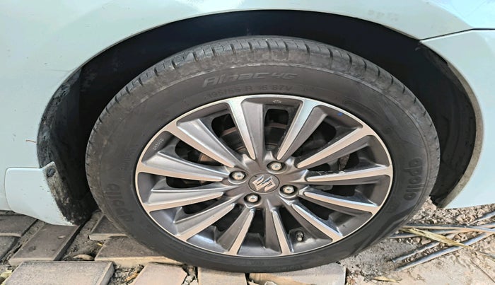 2021 Maruti Ciaz ALPHA 1.5 SHVS PETROL, Petrol, Manual, 73,881 km, tyre