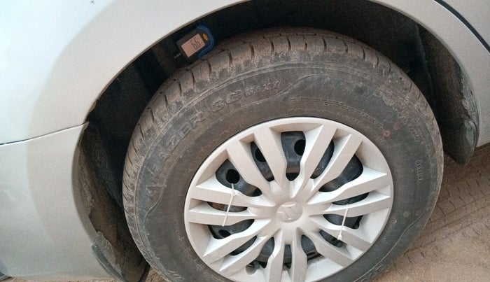 2023 Maruti Dzire VXI, Petrol, Manual, 9,485 km, tyre