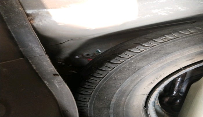 2013 Hyundai i10 SPORTZ 1.2, Petrol, Manual, 86,283 km, tyre