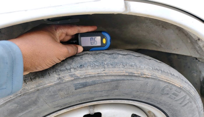 2017 Maruti Eeco 5 STR WITH A/C+HTR, Petrol, Manual, 49,959 km, tyre