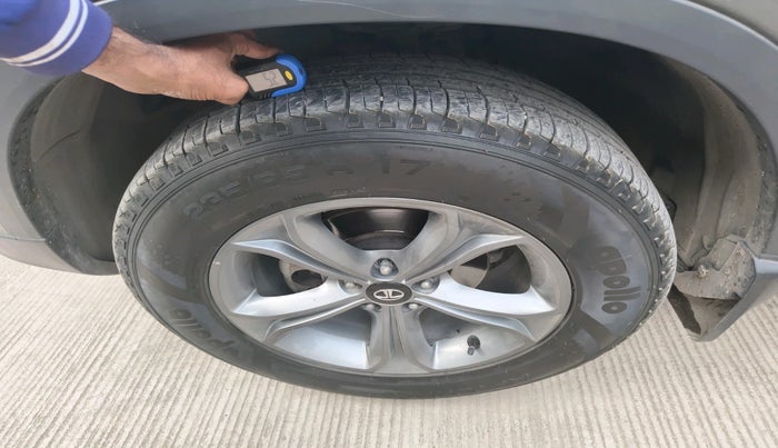 2021 Tata Harrier XT PLUS 2.0L KRYOTEC, Diesel, Manual, 87,102 km, tyre