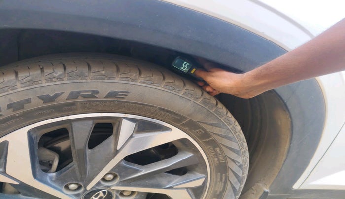 2021 Hyundai Creta SX (O) AT 1.5 DIESEL, Diesel, Automatic, 69,388 km, tyre