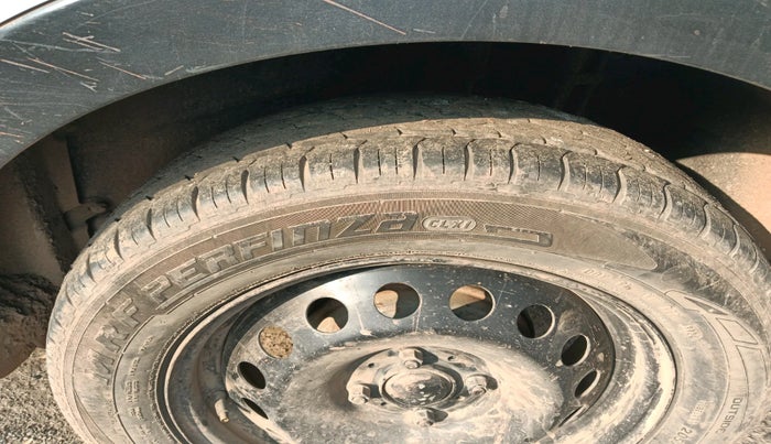 2019 Tata NEXON XM DIESEL, Diesel, Manual, 1,63,861 km, tyre