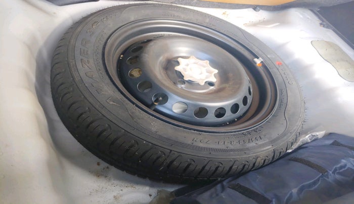 2018 Hyundai Grand i10 SPORTZ 1.2 KAPPA VTVT, Petrol, Manual, 42,526 km, tyre