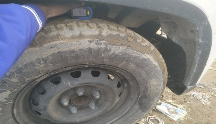 2023 Mahindra BOLERO NEO N 8, Diesel, Manual, 50,337 km, tyre