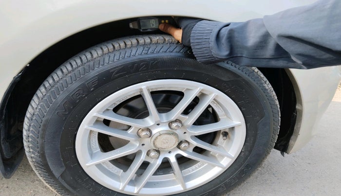 2011 Hyundai i10 MAGNA 1.2, Petrol, Manual, 85,263 km, tyre