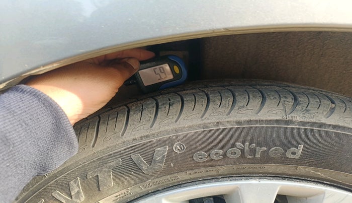 2018 Maruti Ciaz SIGMA 1.5 SHVS MT  PETROL, Petrol, Manual, 1,25,160 km, tyre