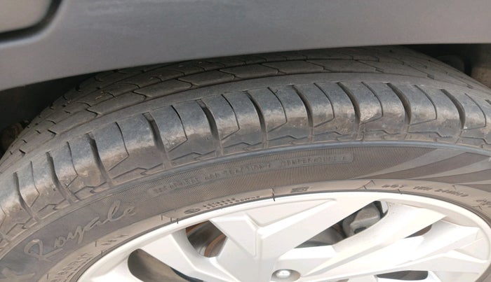 2021 Hyundai Creta SX 1.5 DIESEL, Diesel, Manual, 1,24,767 km, tyre