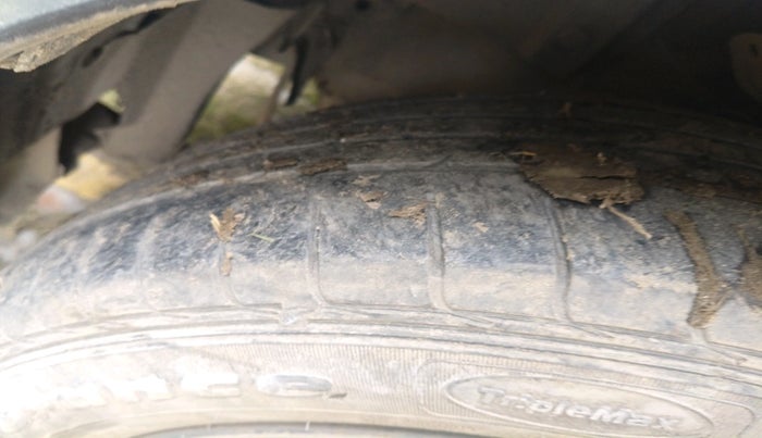 2016 Honda BR-V 1.5L I- DTEC V, Diesel, Manual, 2,24,545 km, tyre