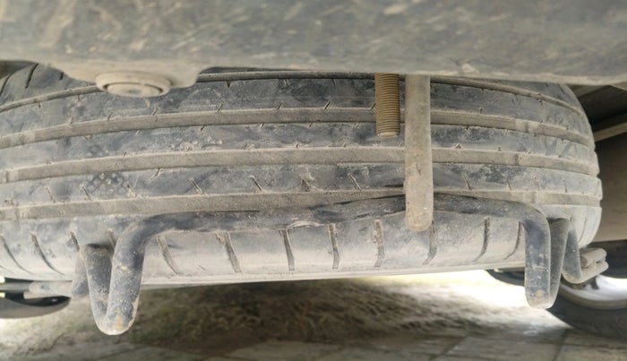 2016 Honda BR-V 1.5L I- DTEC V, Diesel, Manual, 2,24,545 km, tyre