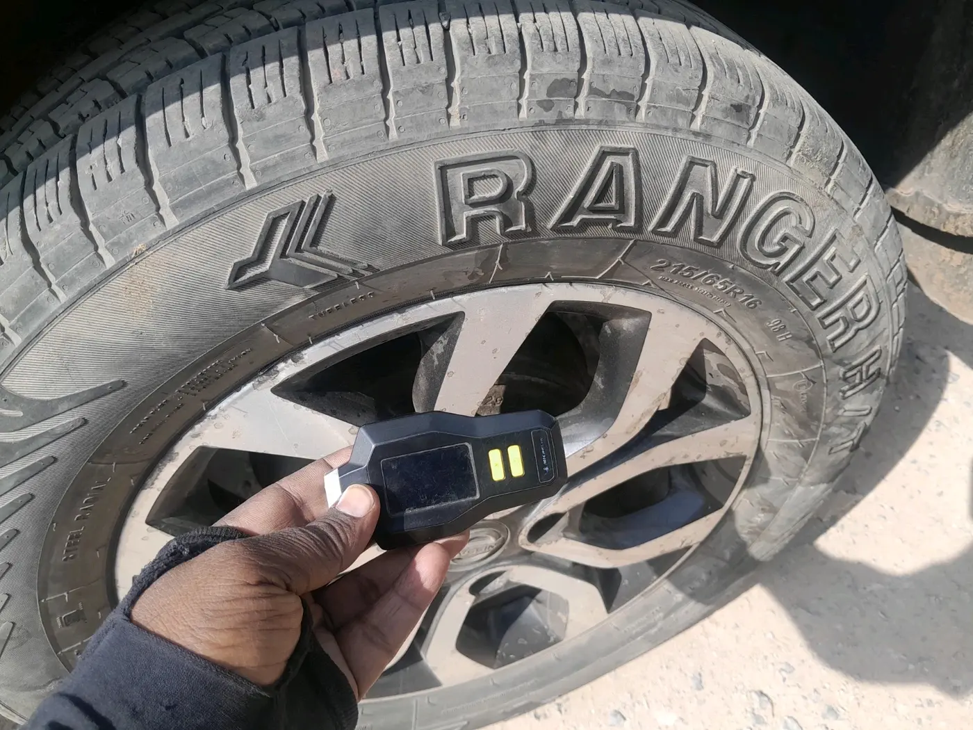 2013 Nissan Terrano XL D PLUS, Diesel, Manual, 91,065 km, tyre