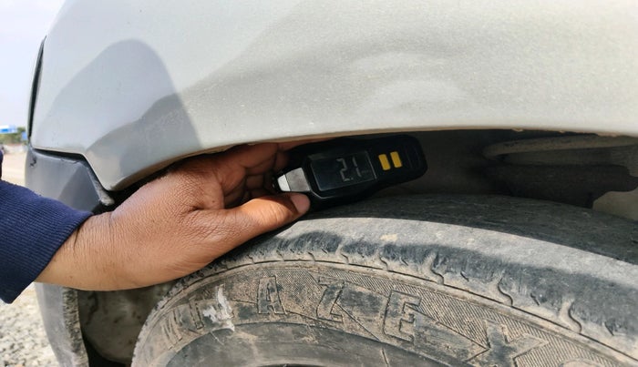 2011 Maruti Alto LX, Petrol, Manual, 47,260 km, tyre