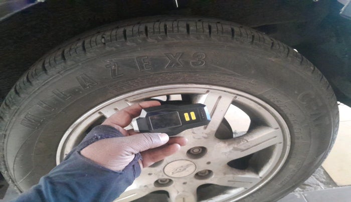 2012 Chevrolet Beat LT DIESEL, Diesel, Manual, 1,68,749 km, tyre