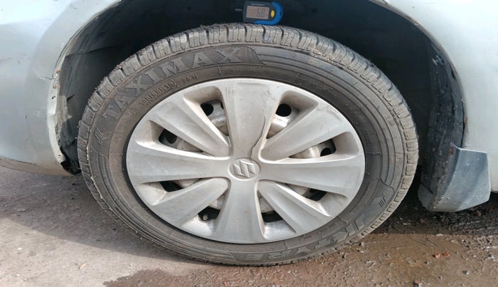 2014 Maruti Swift Dzire VXI, Petrol, Manual, 78,560 km, tyre