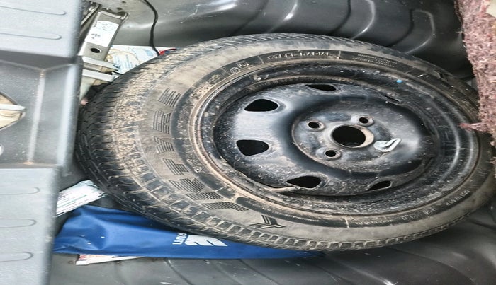 2018 Maruti Alto K10 VXI, Petrol, Manual, 37,317 km, tyre