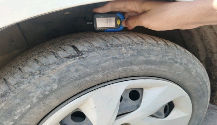 2014 Honda Amaze 1.5L I-DTEC S, Diesel, Manual, 1,37,602 km, tyre