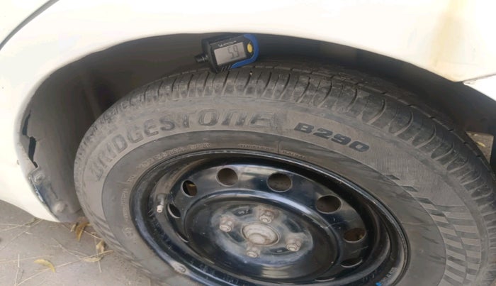 2011 Maruti Swift Dzire VXI, Petrol, Manual, 99,194 km, tyre