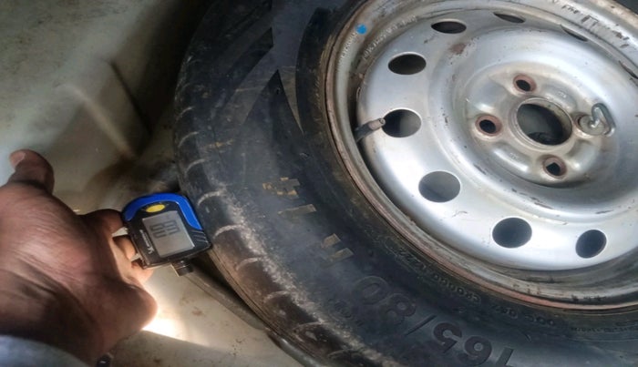 2011 Maruti Swift Dzire VXI, Petrol, Manual, 99,194 km, tyre