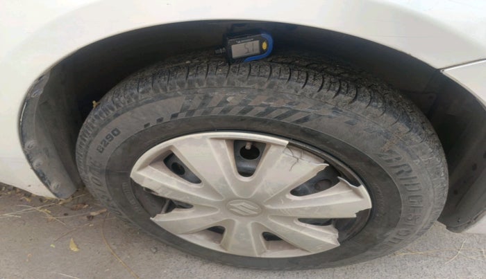 2011 Maruti Swift Dzire VXI, Petrol, Manual, 99,194 km, tyre