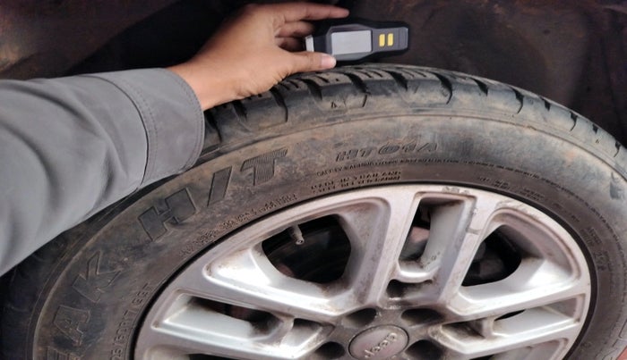 2018 Jeep Compass LIMITED (O) 2.0 DIESEL 4X4, Diesel, Manual, 76,710 km, tyre