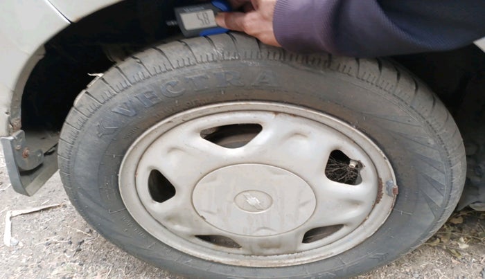 2012 Chevrolet Beat PS PETROL, Petrol, Manual, 34,000 km, tyre