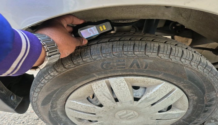 2018 Maruti Alto 800 LXI, Petrol, Manual, 6,299 km, tyre