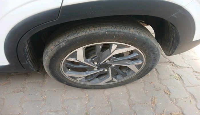 2020 Hyundai Creta E 1.5 DIESEL, Diesel, Manual, 65,654 km, tyre