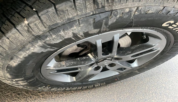 2023 Mahindra Thar LX HT PETROL 4WD MT, Petrol, Manual, 36,296 km, tyre