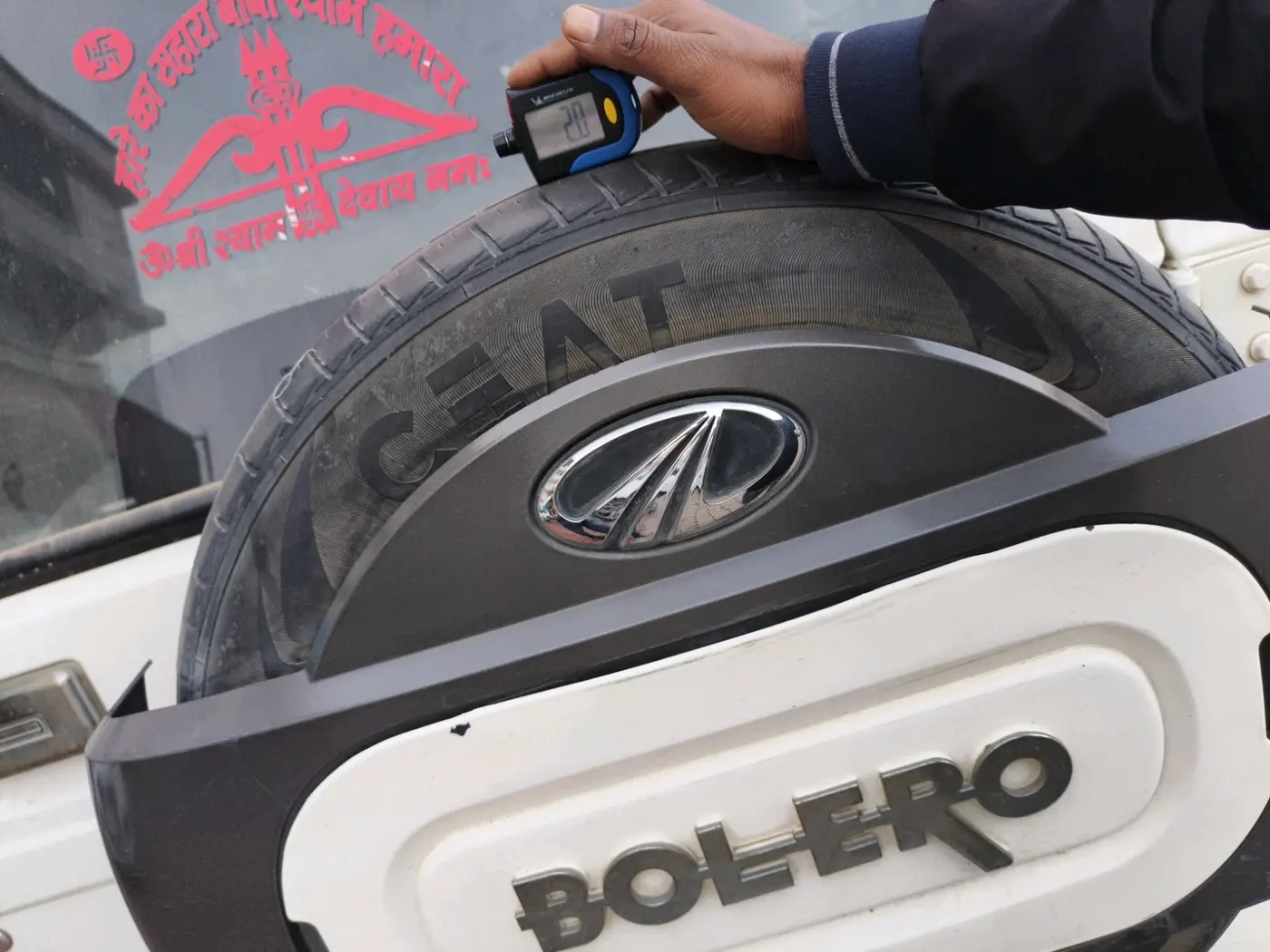 2021 Mahindra Bolero B6 (O), Diesel, Manual, 72,409 km, tyre