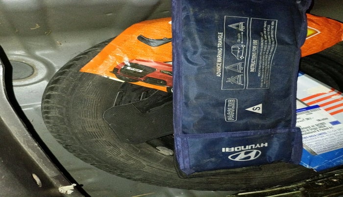 2012 Hyundai Santro Xing GLS, Petrol, Manual, 39,116 km, tyre