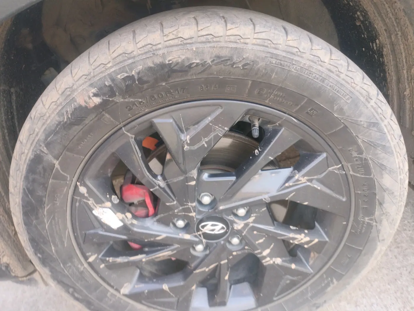 2023 Hyundai Creta SX (O) AT KINGHT 1.5 DIESEL DUAL TONE, Diesel, Automatic, 47,800 km, tyre