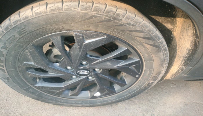 2023 Hyundai Creta SX (O) AT KINGHT 1.5 DIESEL DUAL TONE, Diesel, Automatic, 45,811 km, tyre