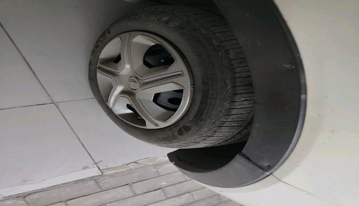 2021 Tata NEXON XMA SUNROOF DIESEL, Diesel, Automatic, 81,154 km, tyre