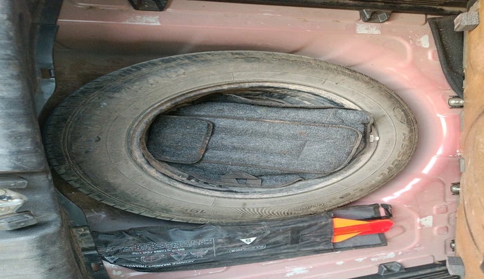 2021 KIA SONET HTX 1.5, Diesel, Manual, 1,24,583 km, tyre