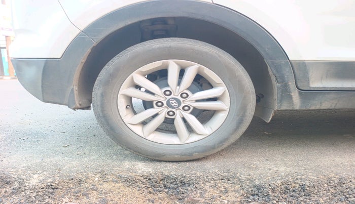 2016 Hyundai Creta S PLUS 1.6 AT DIESEL, Diesel, Automatic, 1,91,875 km, tyre