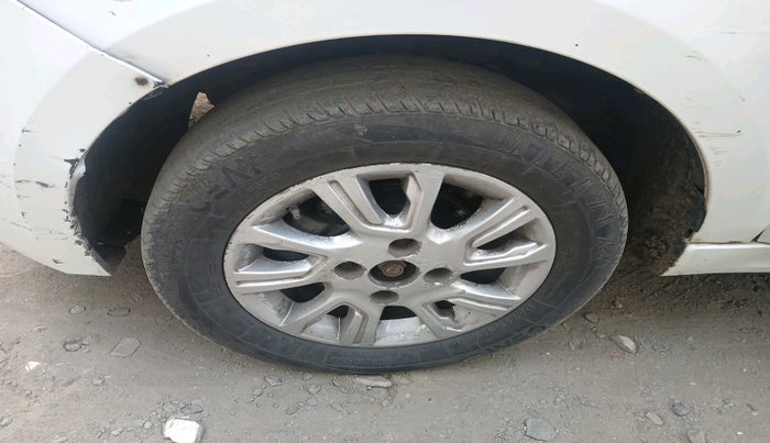 2017 Tata Tiago XZA PETROL, Petrol, Automatic, 87,469 km, tyre