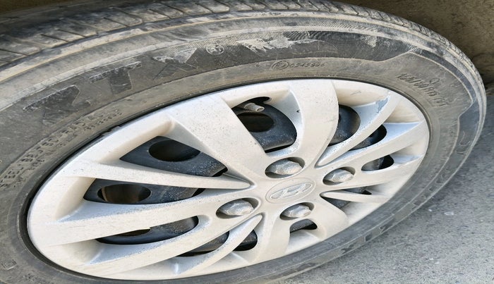 2013 Hyundai i10 MAGNA 1.2, Petrol, Manual, 74,133 km, tyre