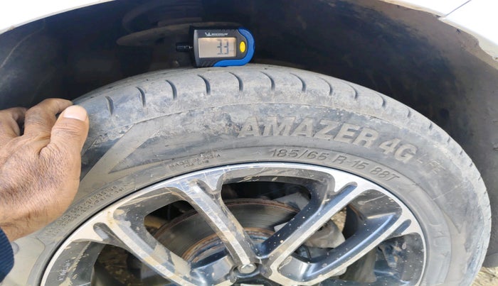 2020 Maruti Swift ZXI PLUS AMT, CNG, Automatic, 72,233 km, tyre