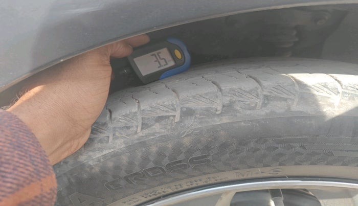 2018 Hyundai Creta SX AT 1.6 DIESEL, Diesel, Automatic, 89,325 km, tyre