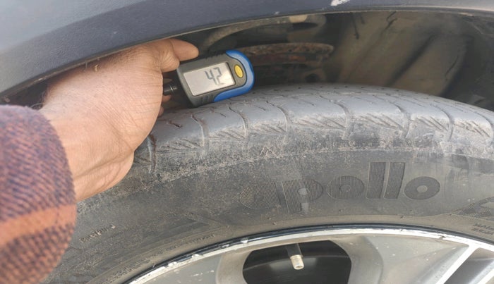 2018 Hyundai Creta SX AT 1.6 DIESEL, Diesel, Automatic, 89,325 km, tyre