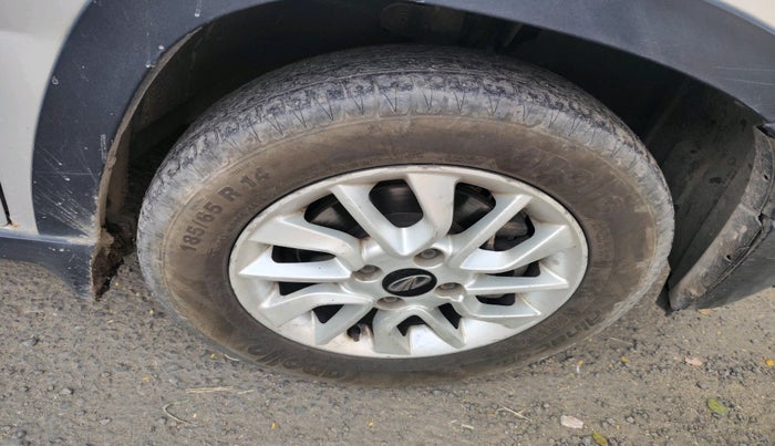 2016 Mahindra Kuv100 K8 6 STR, Petrol, Manual, 1,30,546 km, tyre