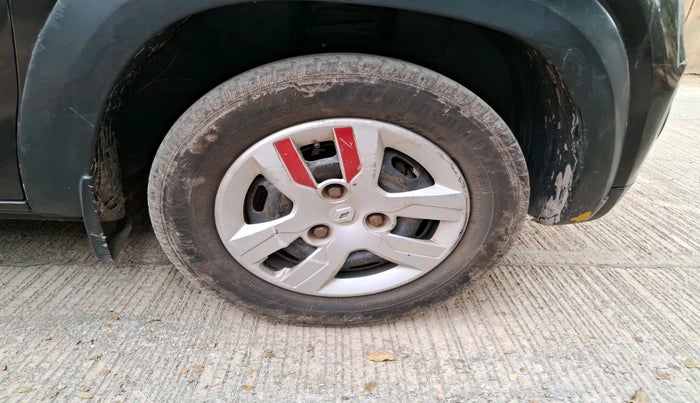 2016 Renault Kwid RXT 0.8, Petrol, Manual, 52,259 km, tyre