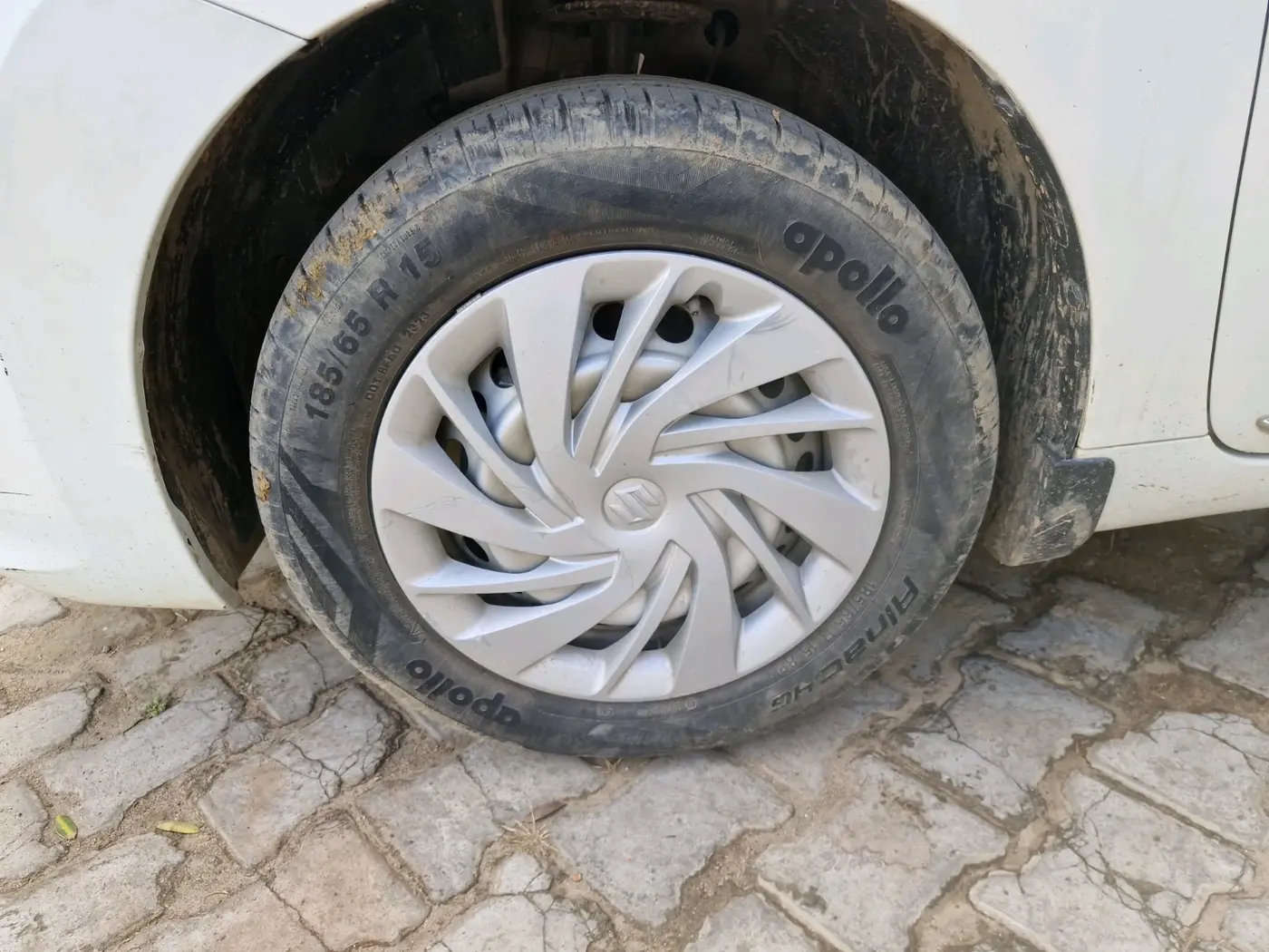 2023 Maruti Baleno SIGMA PETROL 1.2, Petrol, Manual, 50,843 km, tyre