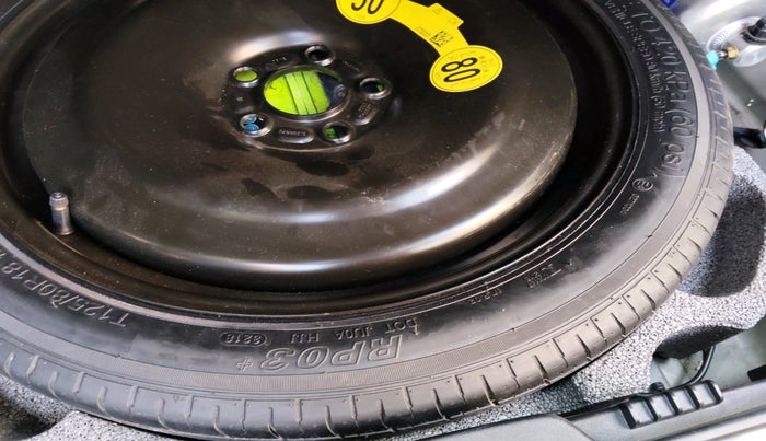 2018 Volvo XC 60 D5 INSCRIPTION, Diesel, Automatic, 88,828 km, tyre