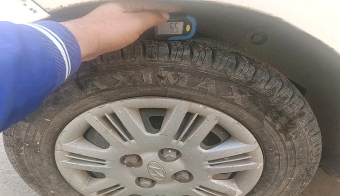 2011 Hyundai Santro Xing GLS, Petrol, Manual, 2,90,083 km, tyre