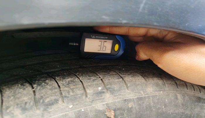 2021 Maruti S Cross ZETA AT 1.5, Petrol, Automatic, 40,093 km, tyre